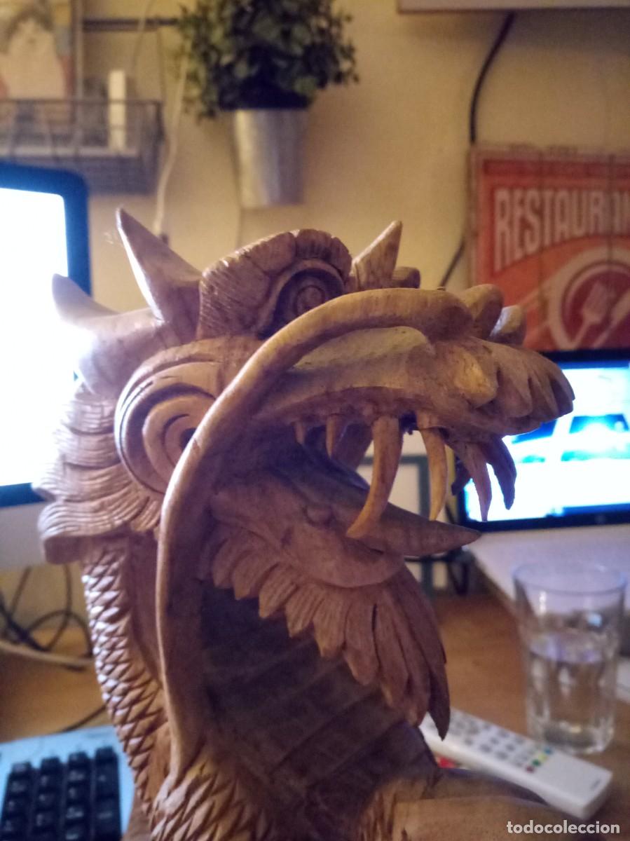 Arte: Drag&oacute;n tallado en madera - Foto 1
