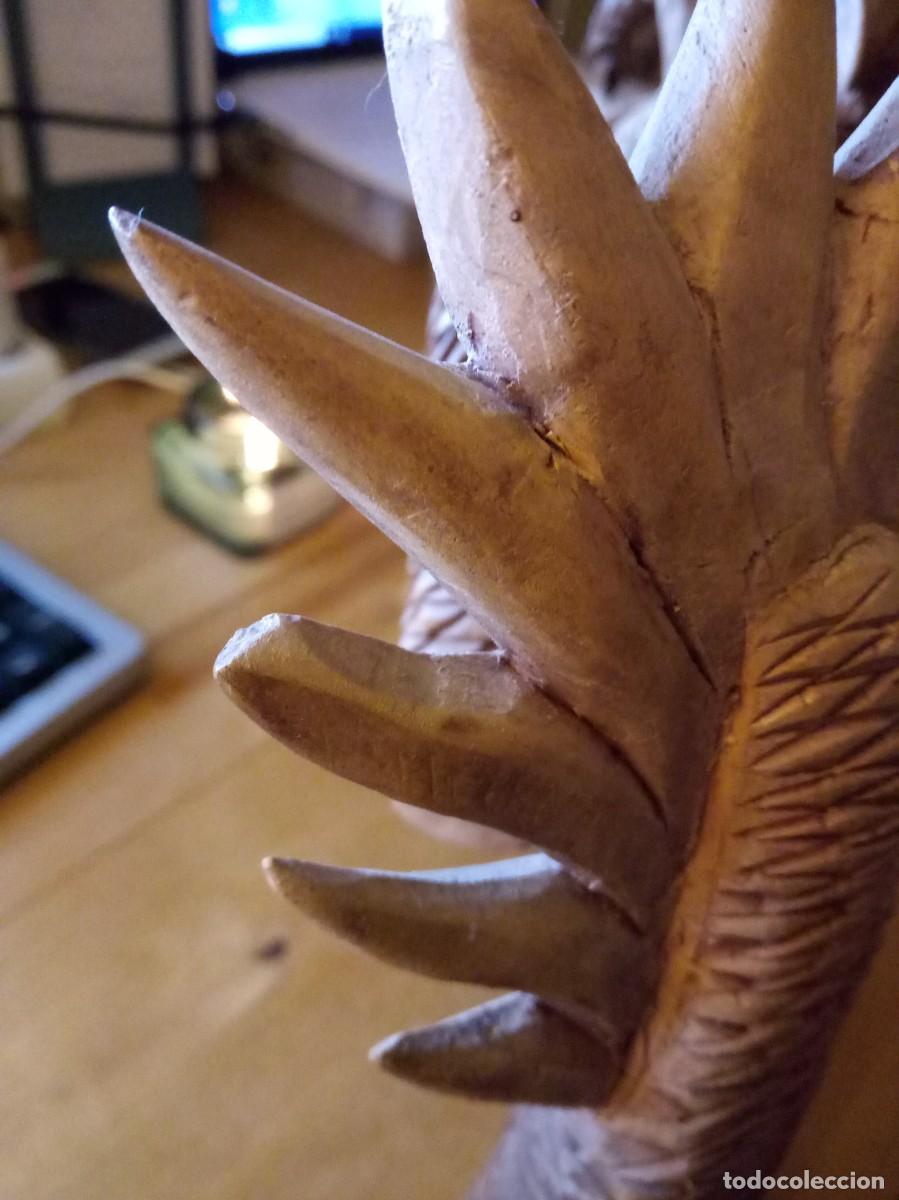 Arte: Drag&oacute;n tallado en madera - Foto 7