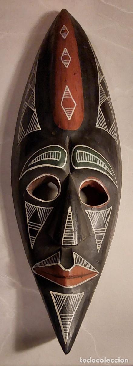 Arte: M&aacute;scara africana tallada en madera - Foto 1