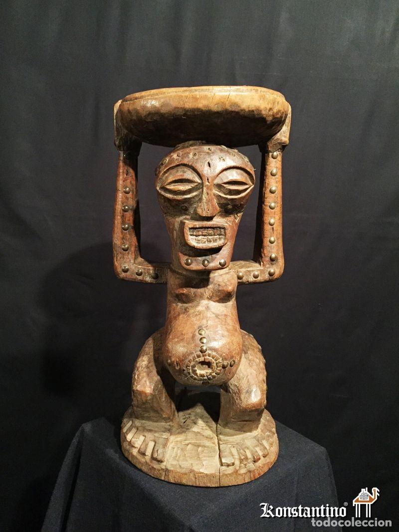 Arte: TABURETE EN MADERA AFRICANO 43X22 - Foto 1
