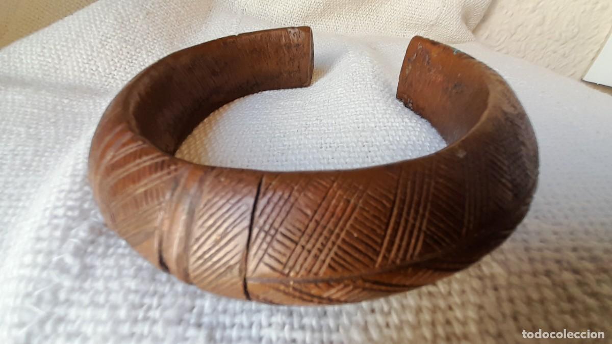 Arte: Brazalete africano de bronce - Foto 2