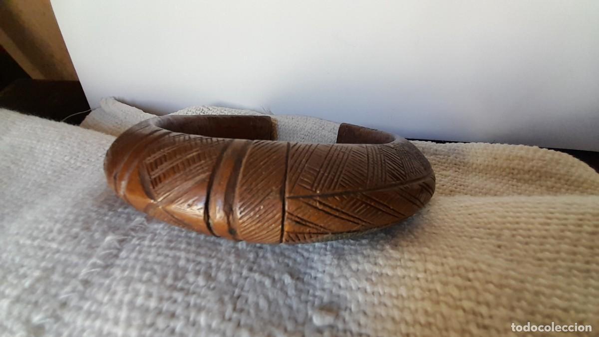 Arte: Brazalete africano de bronce - Foto 4