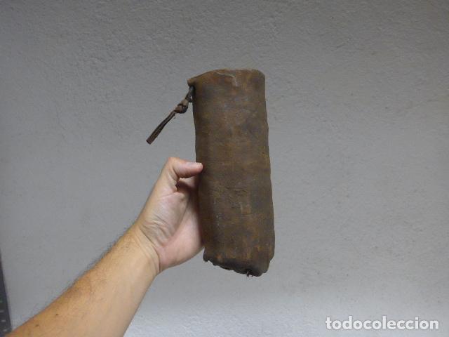 Arte: Antiguo carcaj africano a identificar - Foto 1