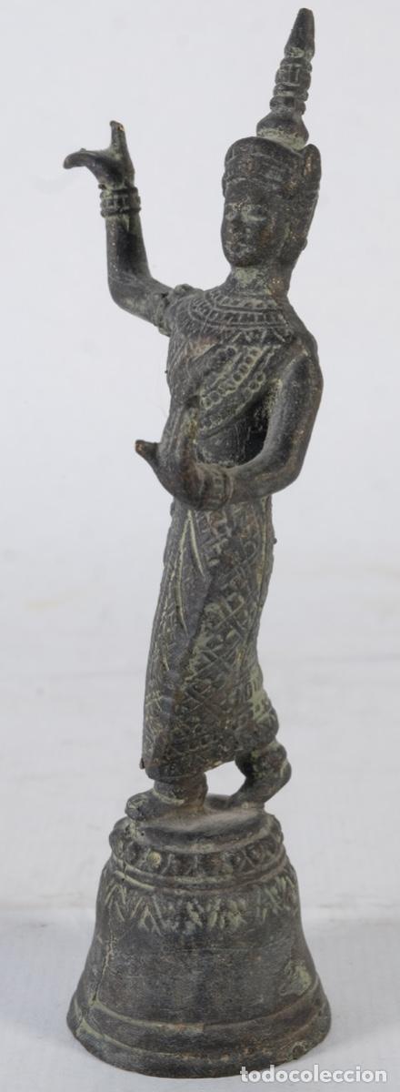 Arte: Campana en bronce representado a diosa oriental - Foto 2