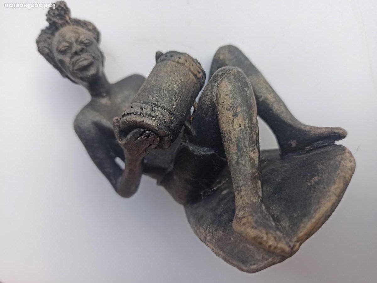Arte: Figura firmada - Foto 11