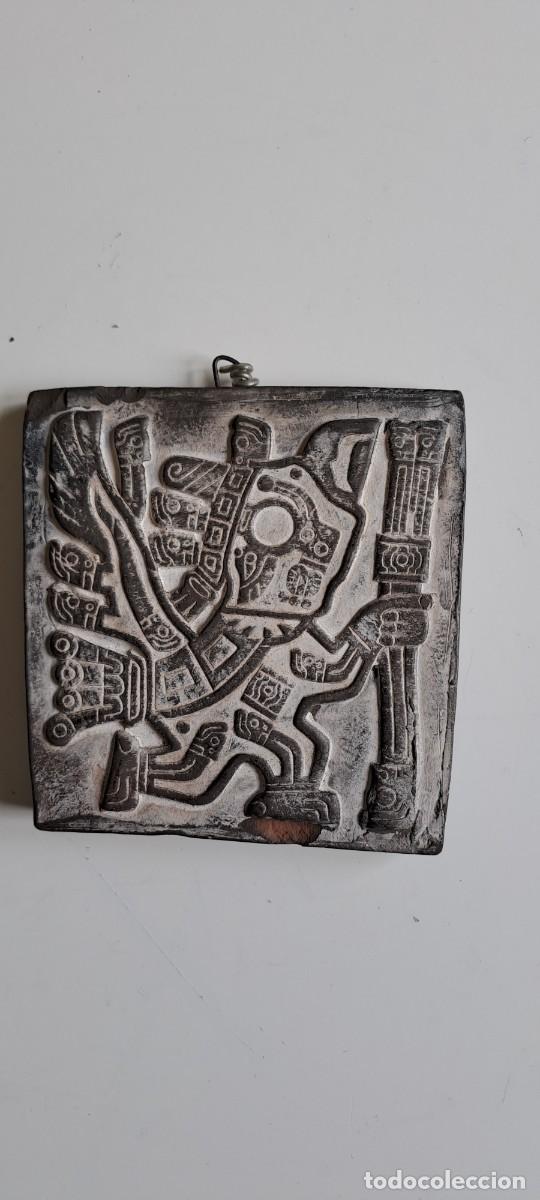 Arte: Placa tipo azteca en barro - Foto 1