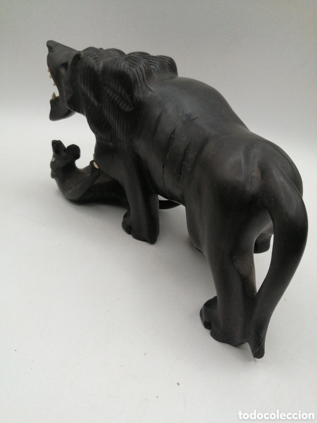 Arte: Escultura &eacute;bano. Le&oacute;n cazando - Foto 9