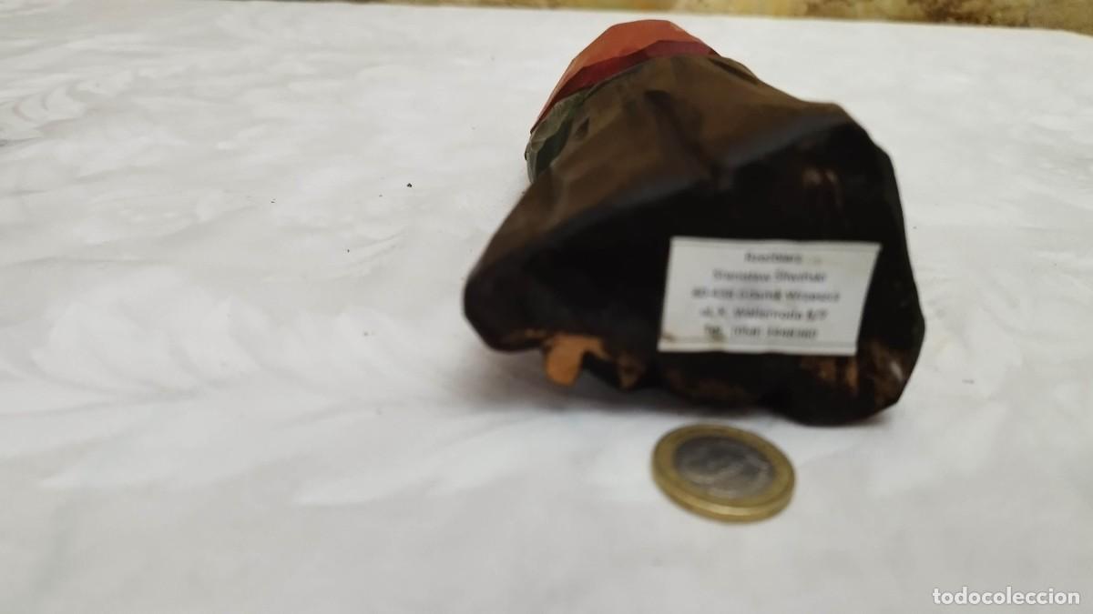 Arte: Anciana con barra de pan de madera policromada. - Foto 3