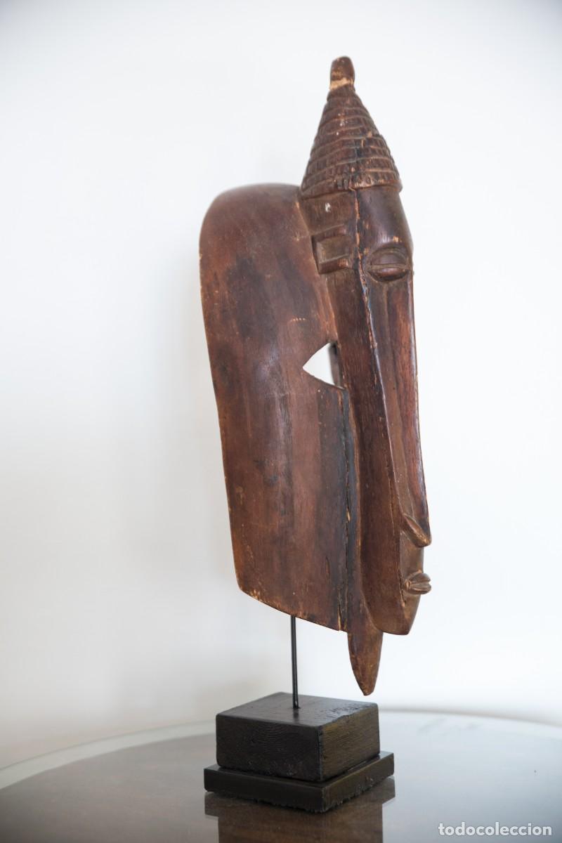 Arte: M&aacute;scara antigua Dog&oacute;n - Foto 2
