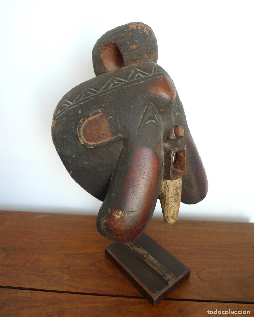 Arte: M&aacute;scara Bamun. Camer&uacute;n. - Foto 2