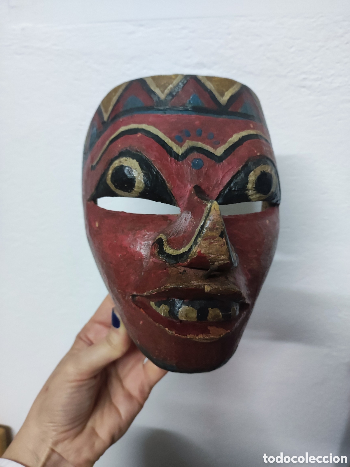 Arte: M&aacute;scara de madera Indonesia - Foto 1