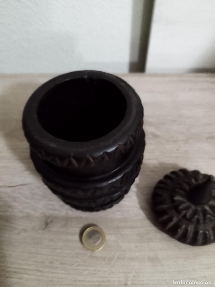 Arte: Recipiente de ofrendas de madera tallada - Foto 2