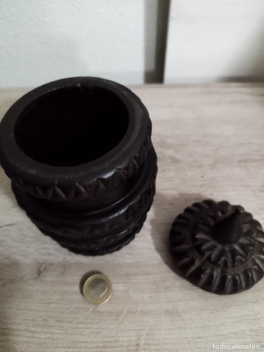 Arte: Recipiente de ofrendas de madera tallada - Foto 3