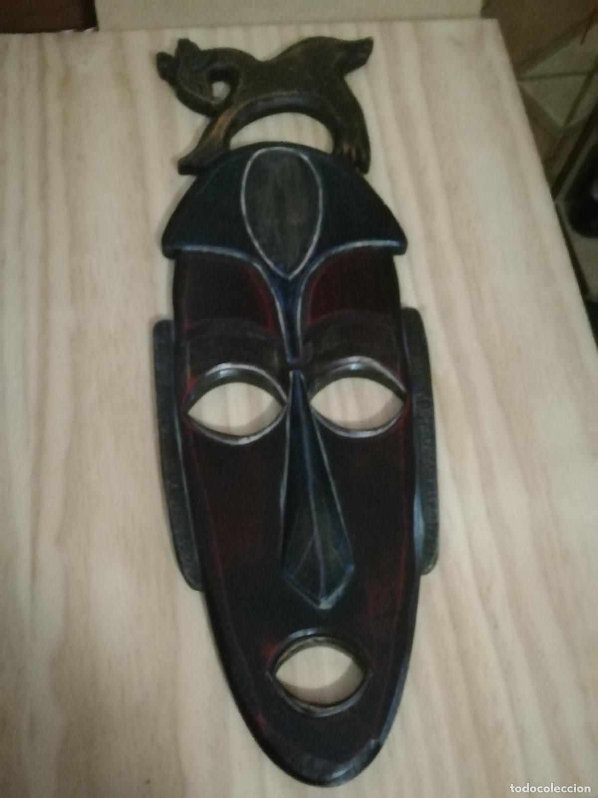 Arte: M&Aacute;SCARA &Eacute;TNICA MADERA - Foto 1