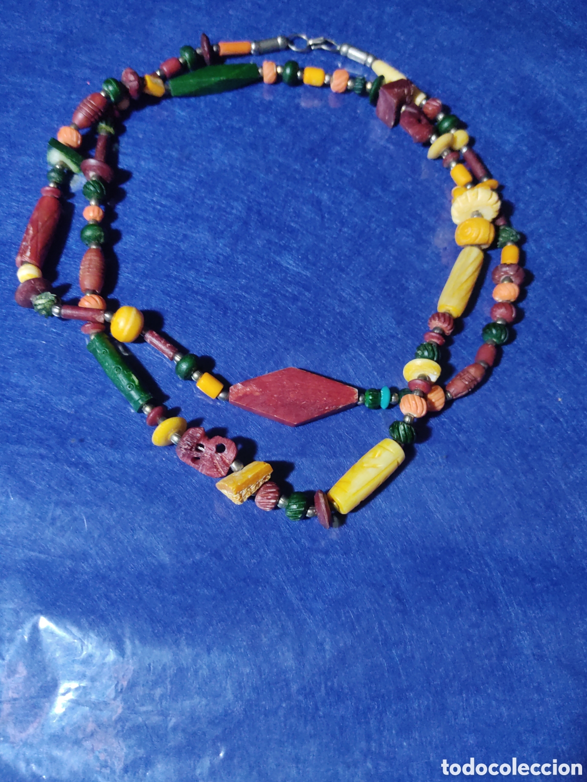 Arte: Collar etnico largo de hueso.Vintage.