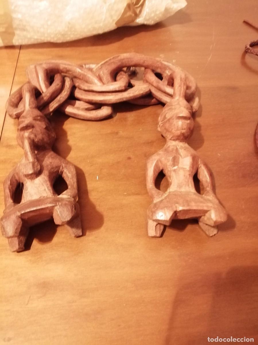 Arte: Cadena de boda africana, tallada en madera. - Foto 1