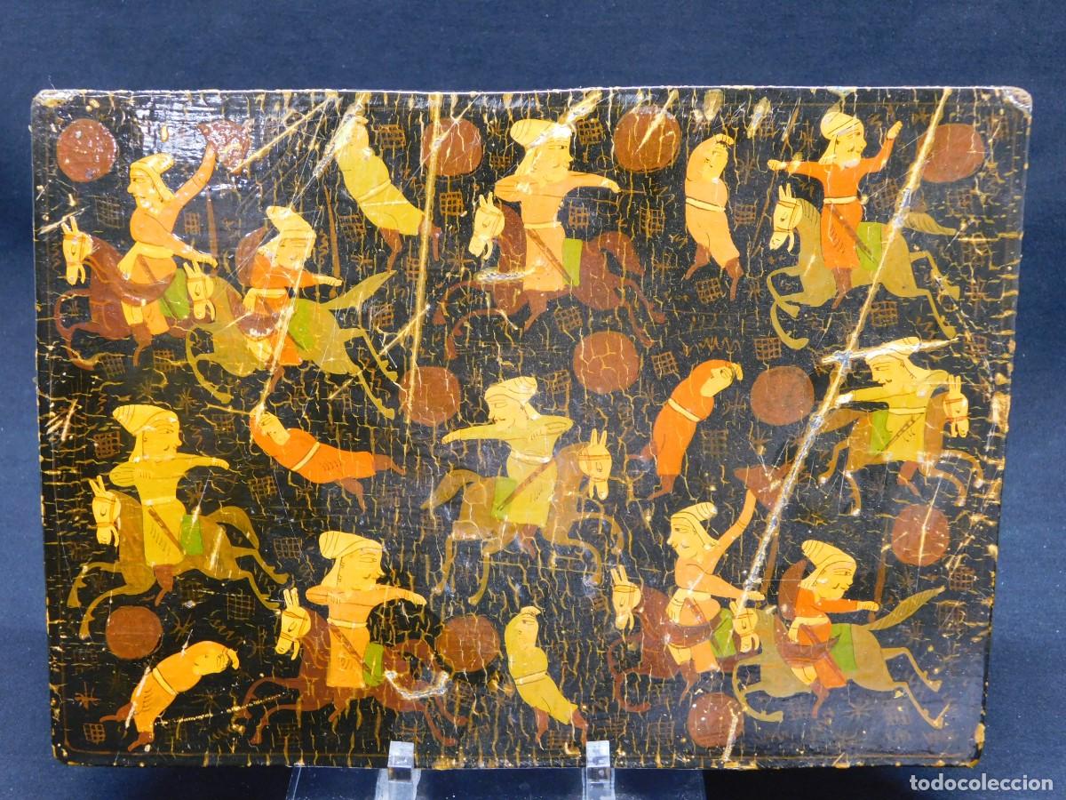 Arte: TABLA DE MADERA LACADA HIND&Uacute; - Foto 2
