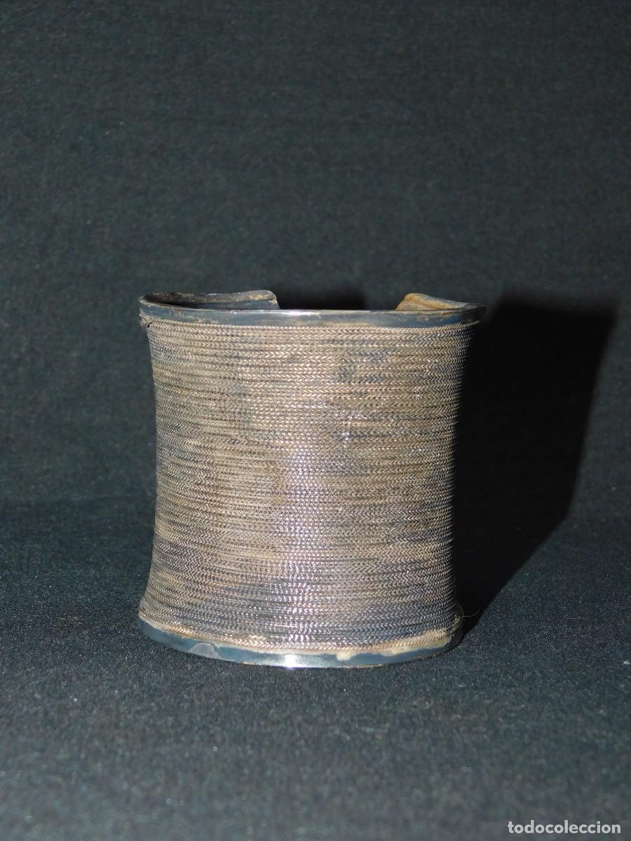 Arte: BRAZALETE DE METAL PLATEADO - Foto 1