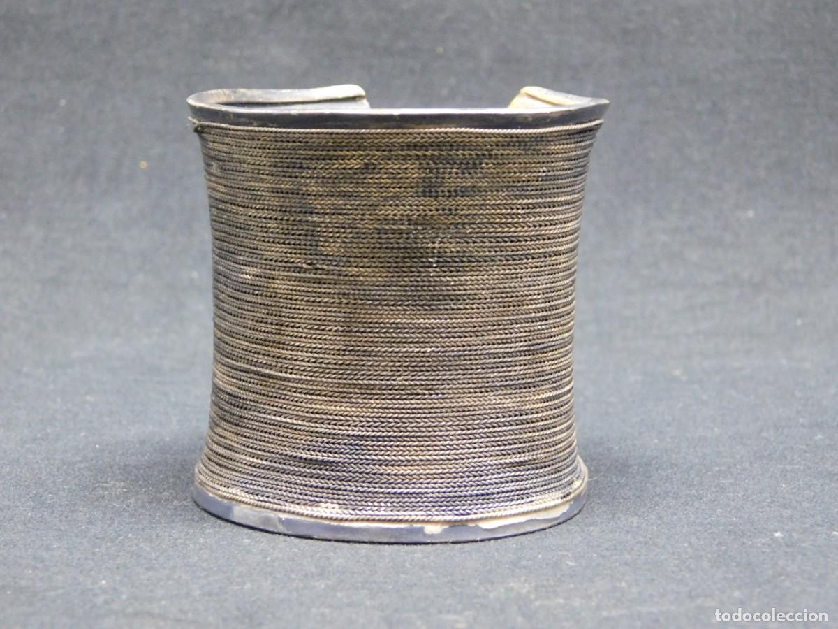 Arte: BRAZALETE DE METAL PLATEADO - Foto 3