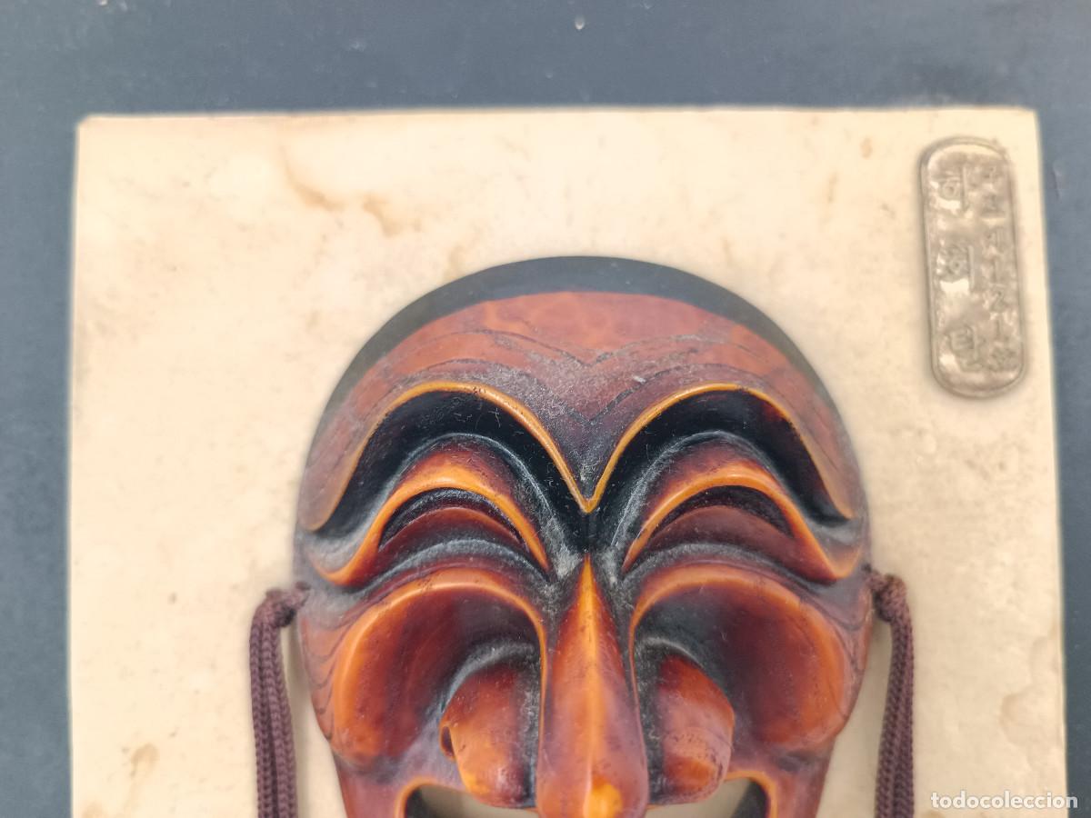 Arte: M&aacute;scara coreana de teatro sobre marco de madera - Foto 4