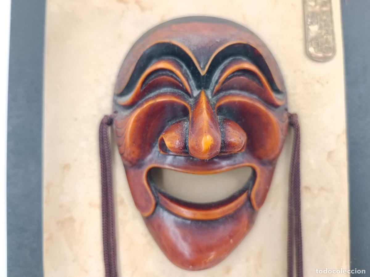 Arte: M&aacute;scara coreana de teatro sobre marco de madera - Foto 5