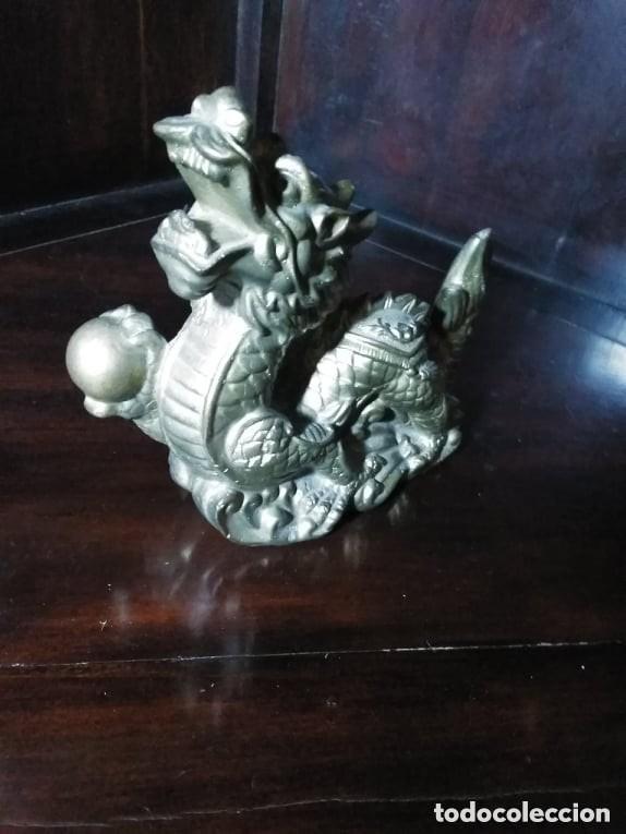 Arte: Drag&oacute;n chino de bronce con bola - Foto 3