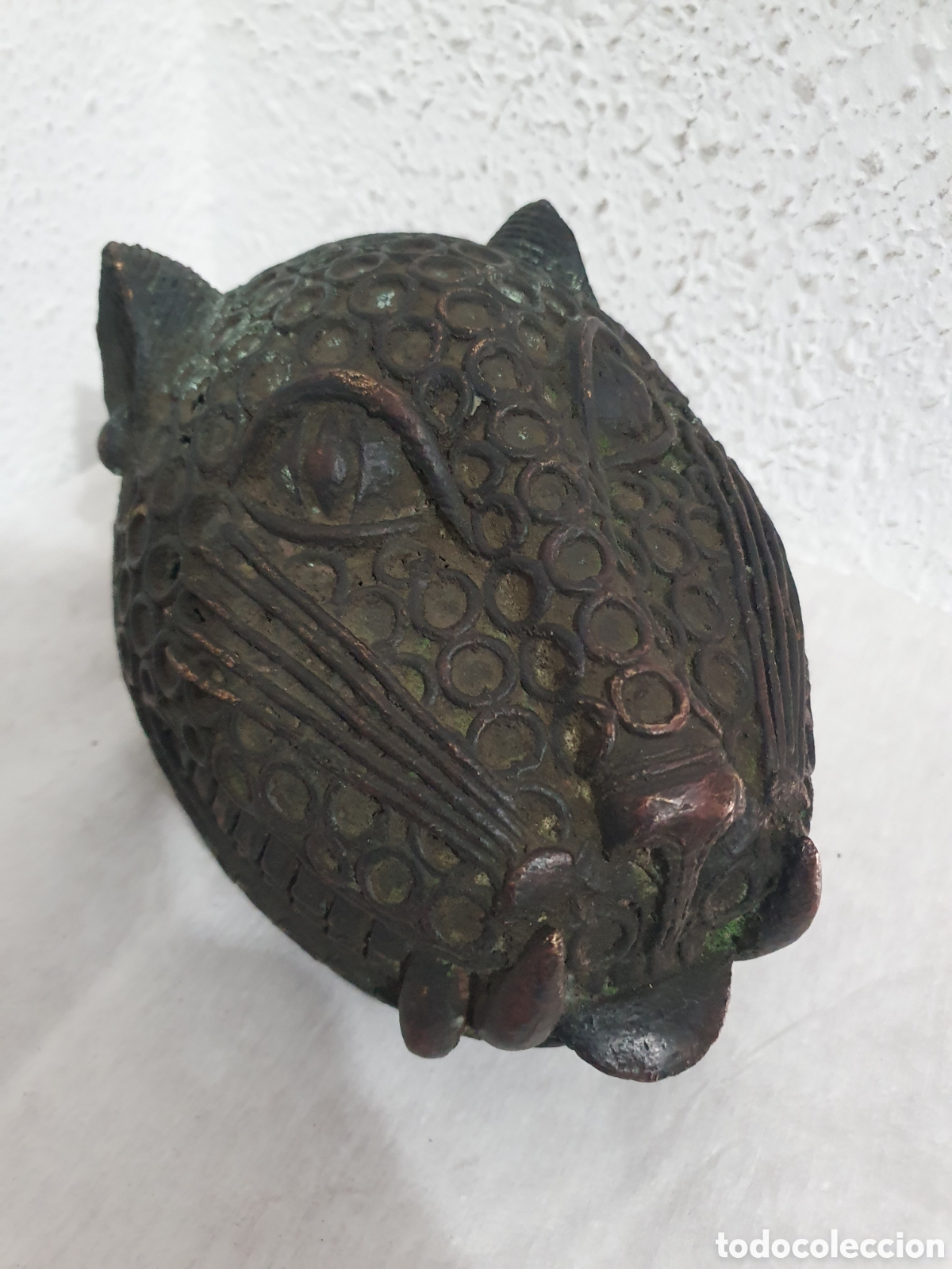 Arte: Masque l&eacute;opard de bronze du royaume de benin - Foto 2
