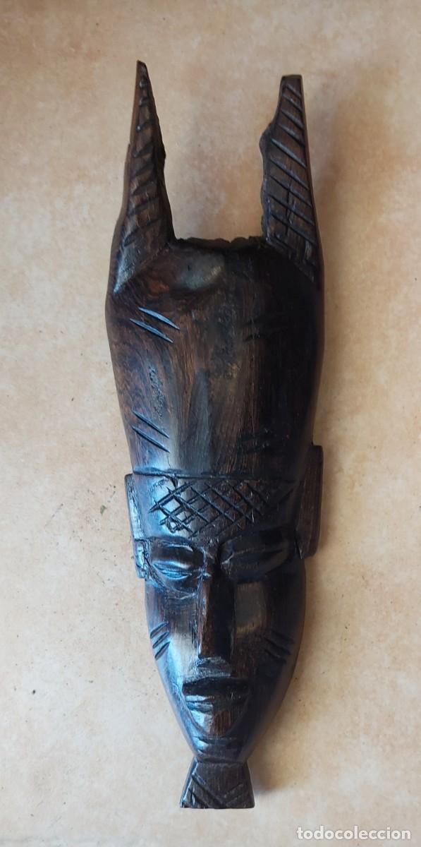 Arte: M&aacute;scara Africana De madera tallada - Foto 1