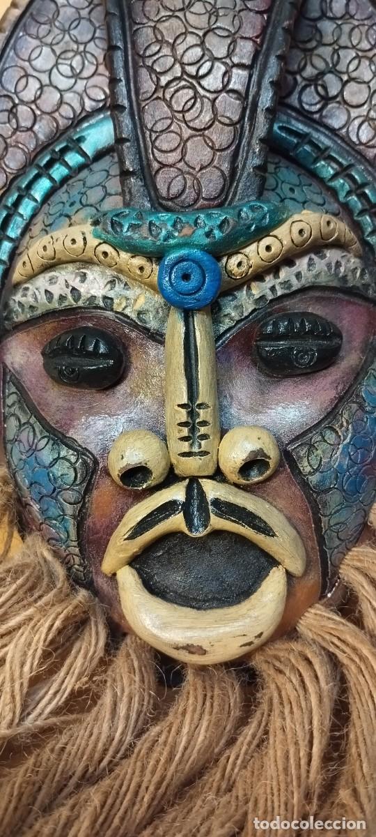 Arte: M&aacute;scara Africana de barro - Foto 1