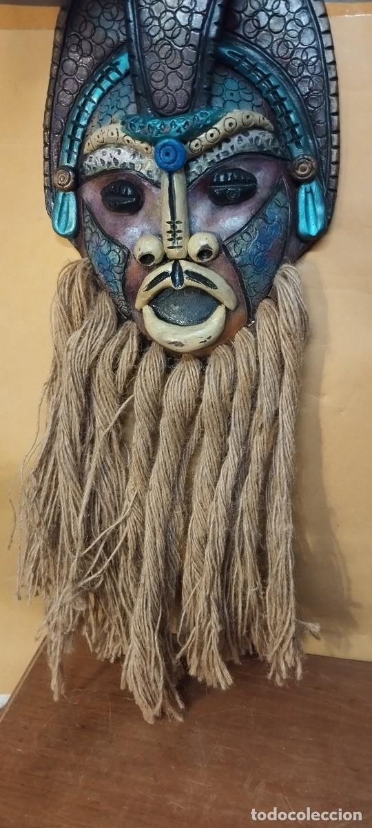 Arte: M&aacute;scara Africana de barro - Foto 2