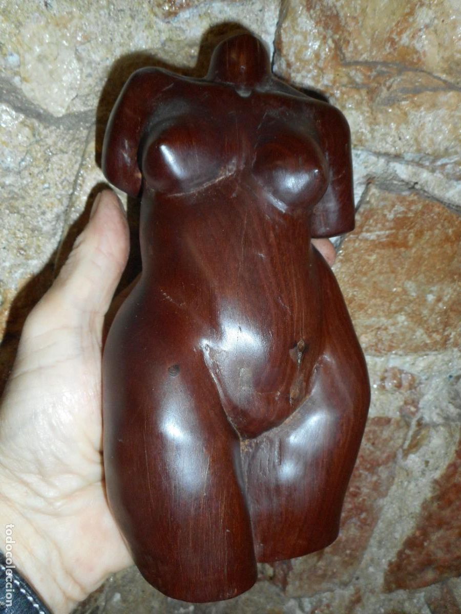 Arte: Talla de mujer en madera de caoba / Cuba - Foto 2