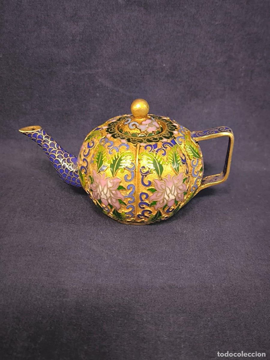 Arte: TETERA CHINA EN CLOISONNE EN RELIEVE - Foto 1
