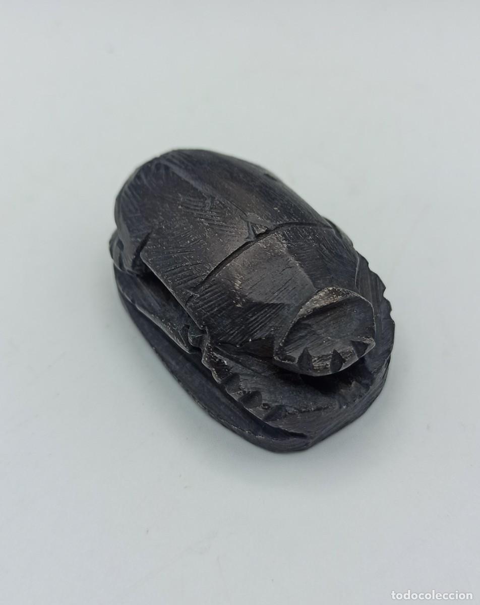 Arte: Escarabajo tallado de Egipto - Foto 1