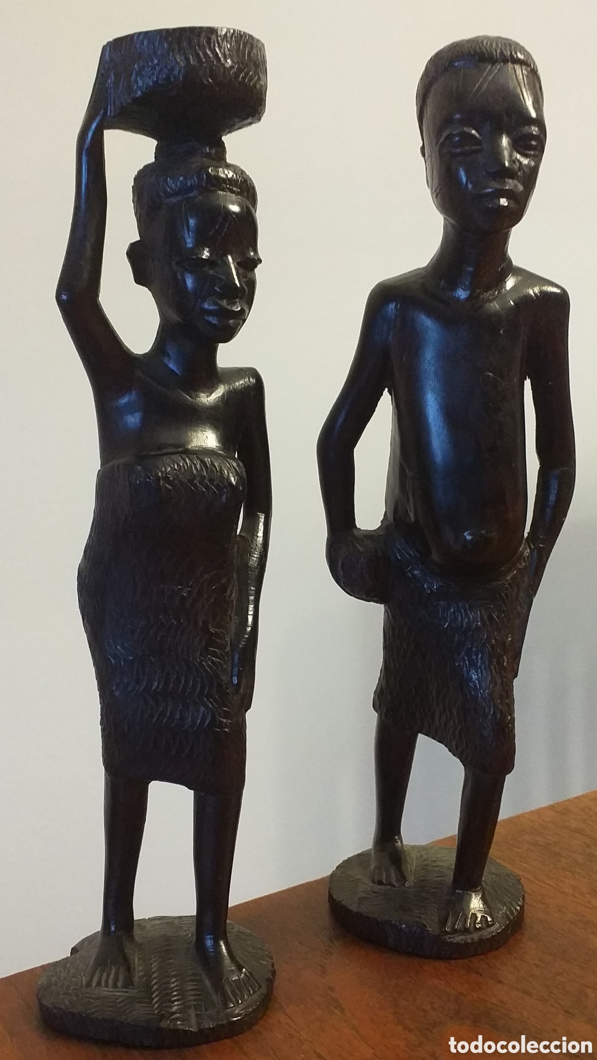 Arte: Pareja de figuras africanas de &eacute;bano - Foto 1