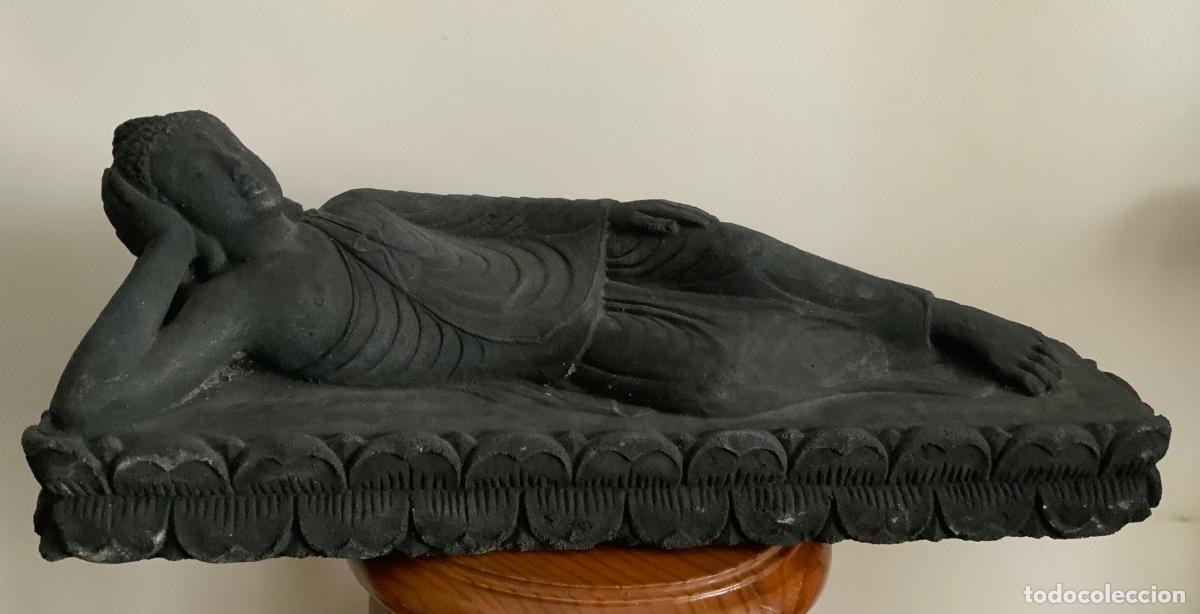Arte: BUDA TUMBADO, TALLADO EN LAVA - Foto 2