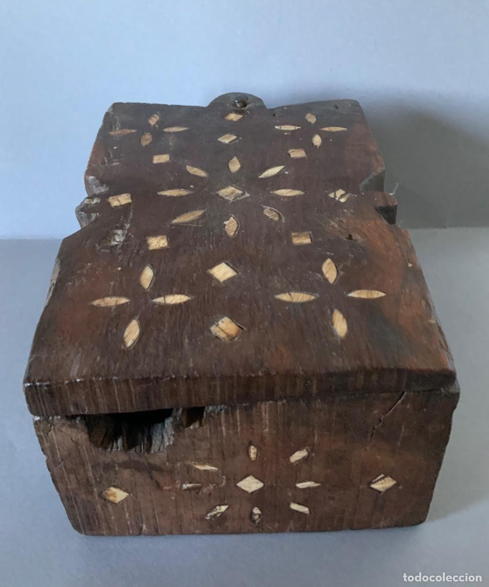 Arte: Bindi box ( caja de bindi ) hind&uacute;. Antigua. - Foto 4