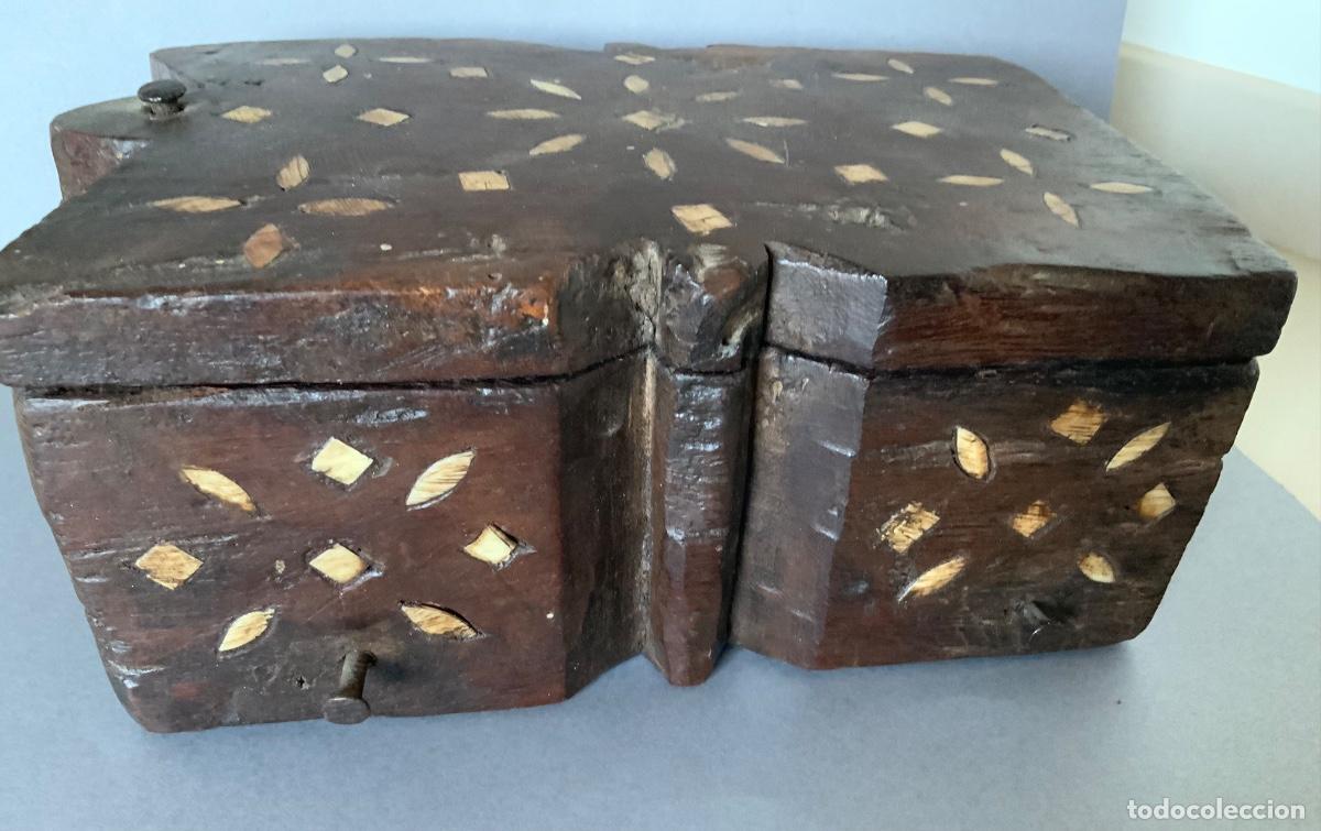 Arte: Bindi box ( caja de bindi ) hind&uacute;. Antigua. - Foto 9