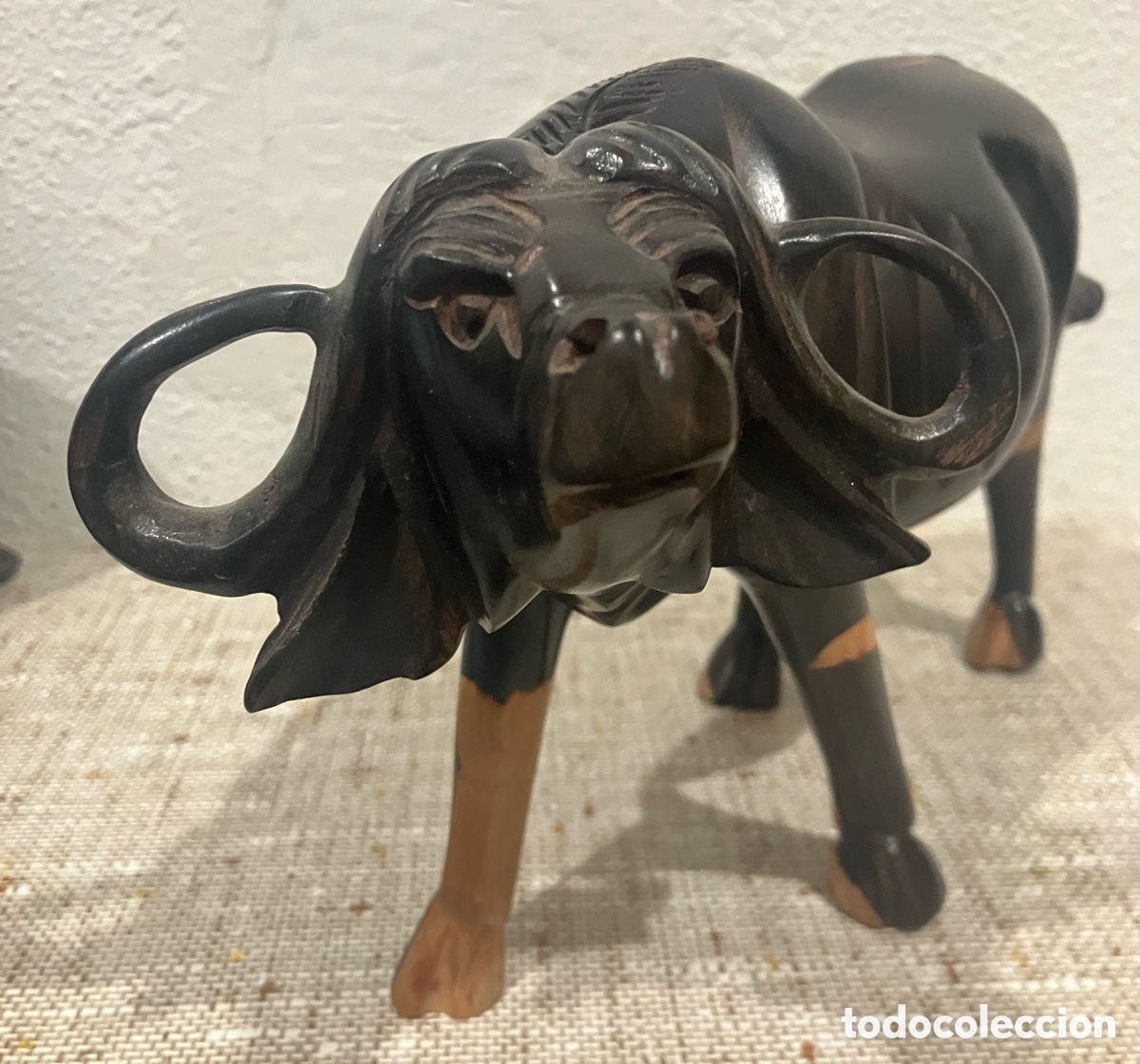 Arte: B&uacute;falo de madera ebono &Aacute;frica - Foto 2