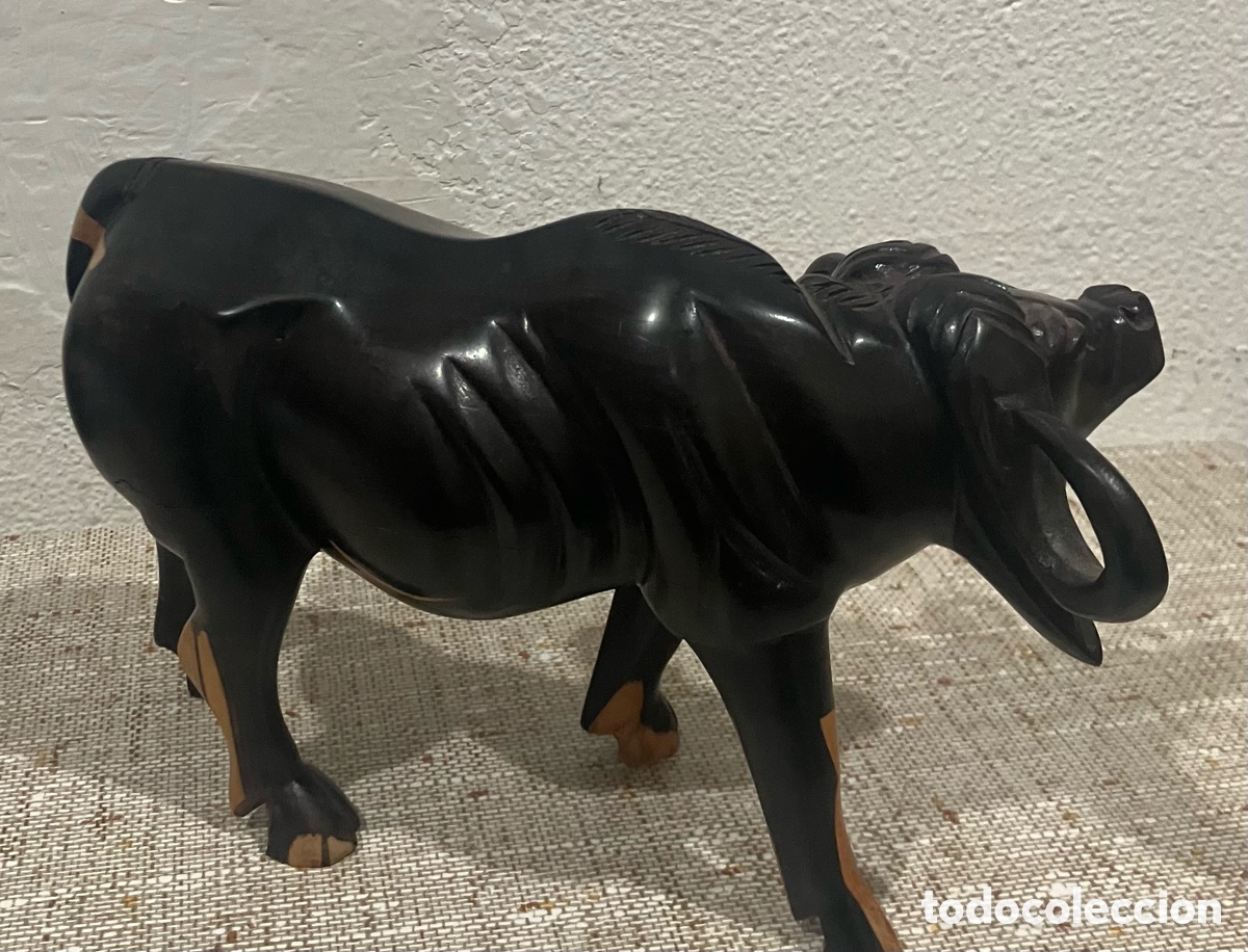 Arte: B&uacute;falo de madera ebono &Aacute;frica - Foto 3