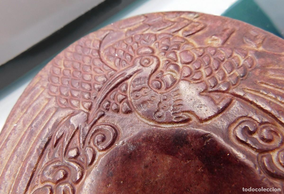 Art: CHINESE ROUND INK STONE&middot; ANTIGUA PIEDRA DE TINTA QING &middot; JADE, JASPE O PIEDRA DE SANGRE CHINA &middot;305 GR