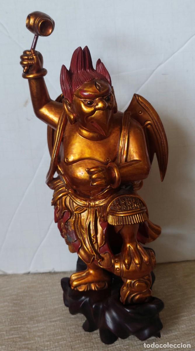 Arte: Antiguo dios oriental De madera lacada - Foto 1