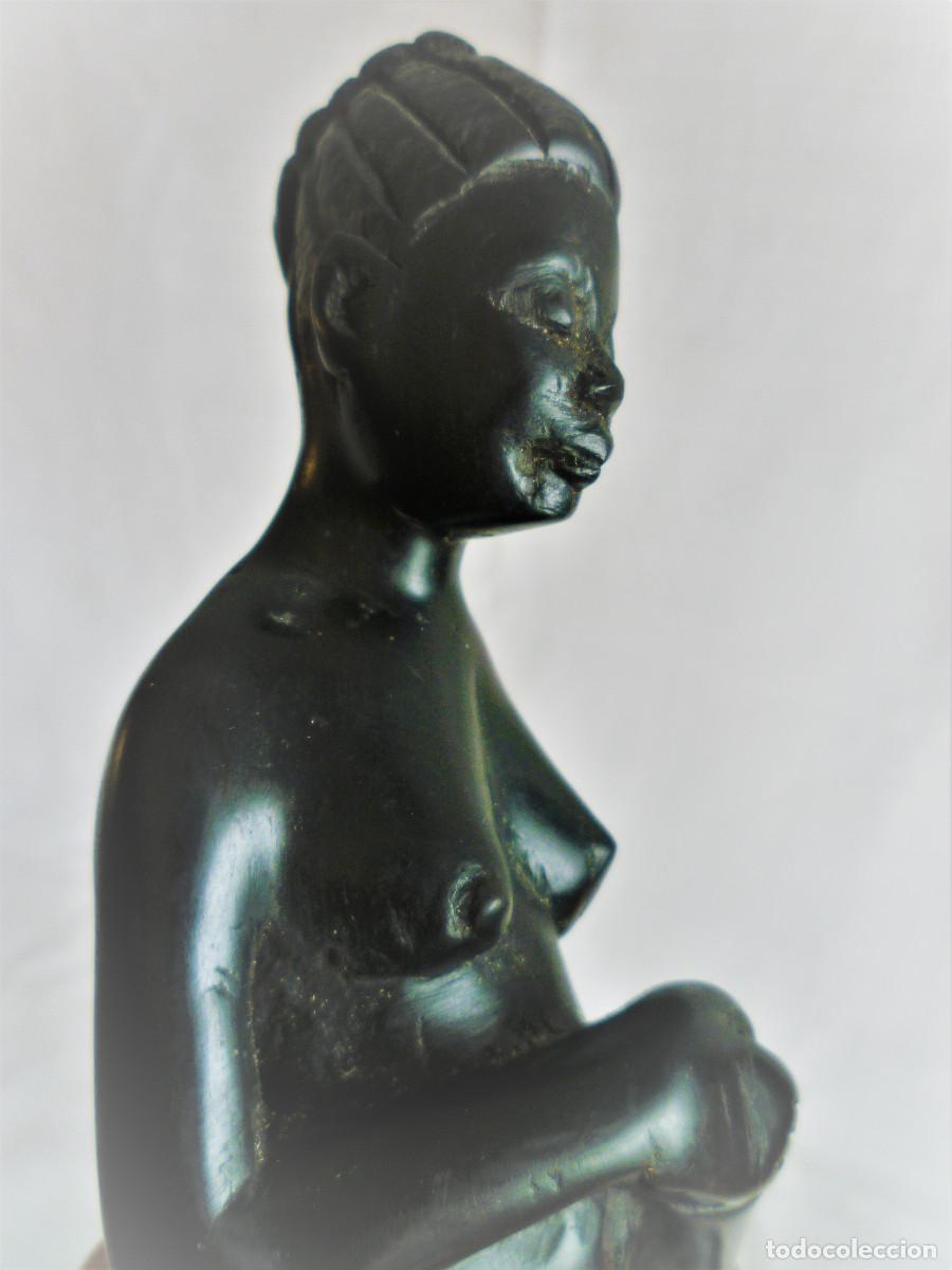 Arte: FIGURA DE MUJER TALLADA EN MADERA DE &Eacute;BANO - Foto 3