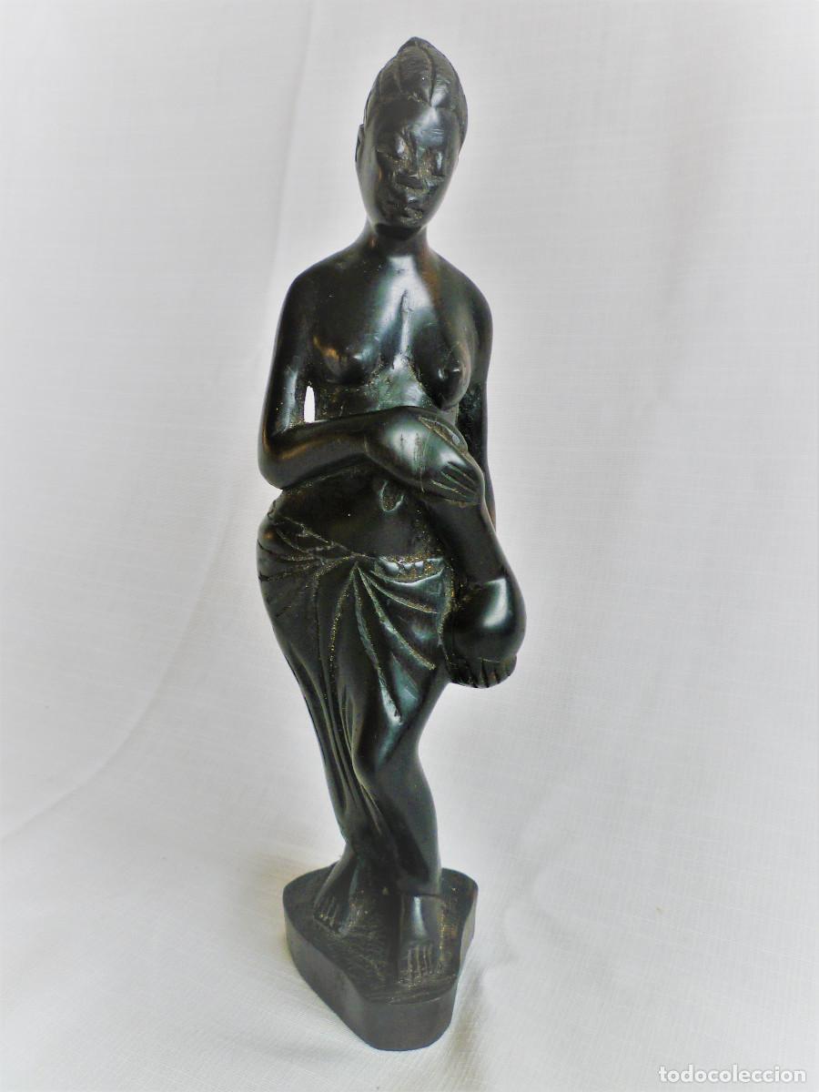 Arte: FIGURA DE MUJER TALLADA EN MADERA DE &Eacute;BANO - Foto 5