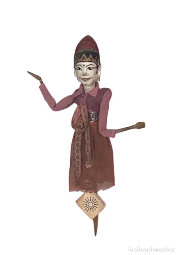 Arte: Marioneta de Java peque&ntilde;a &ndash; Talla artesanal de madera (40 cm) - Foto 1