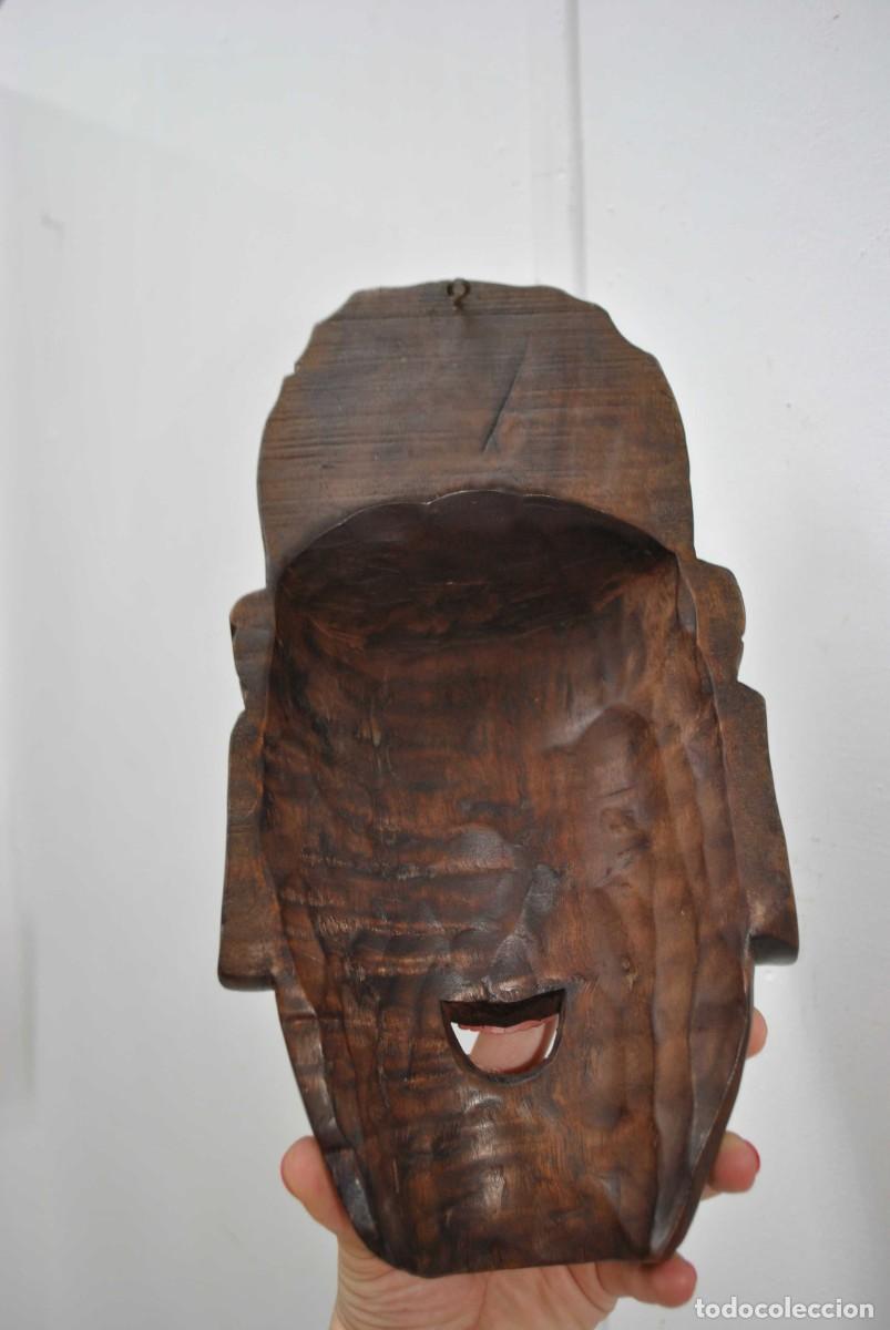 Arte: M&Aacute;SCARA ASI&Aacute;TICA DE MADERA - Foto 3