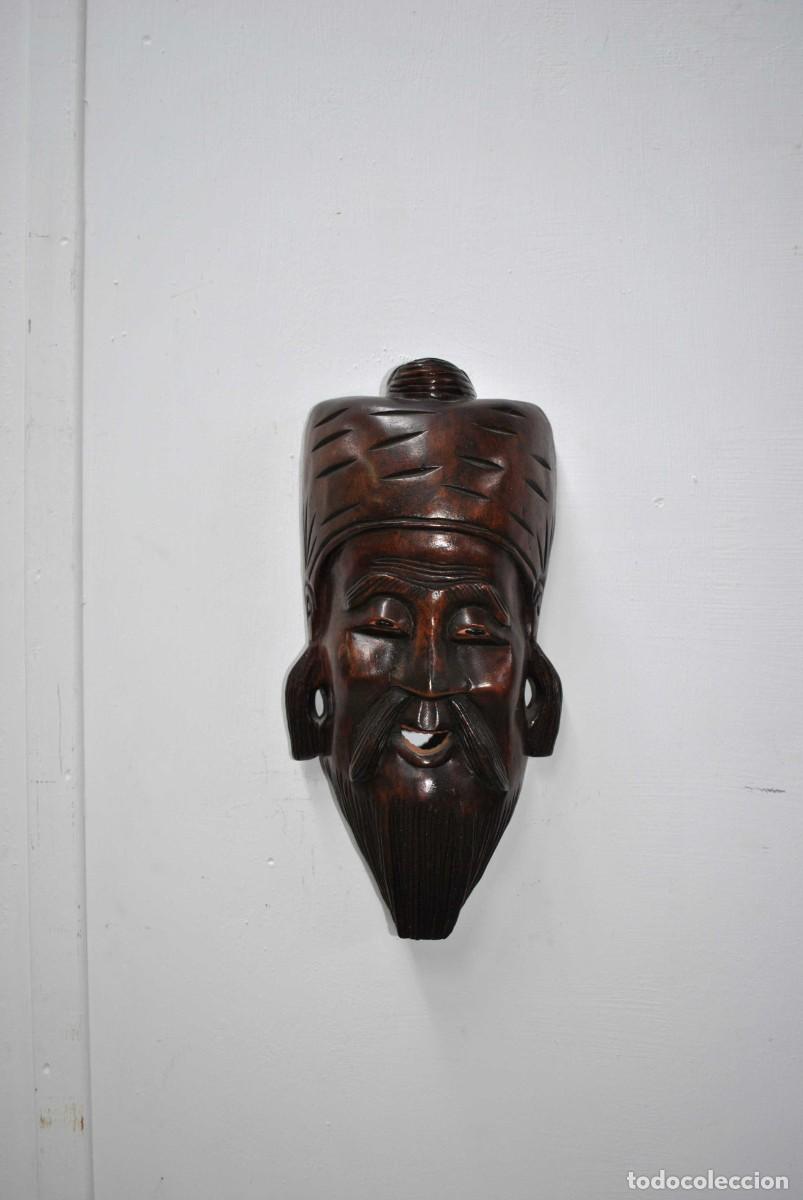 Arte: M&Aacute;SCARA ORIENTAL DE MADERA - Foto 1