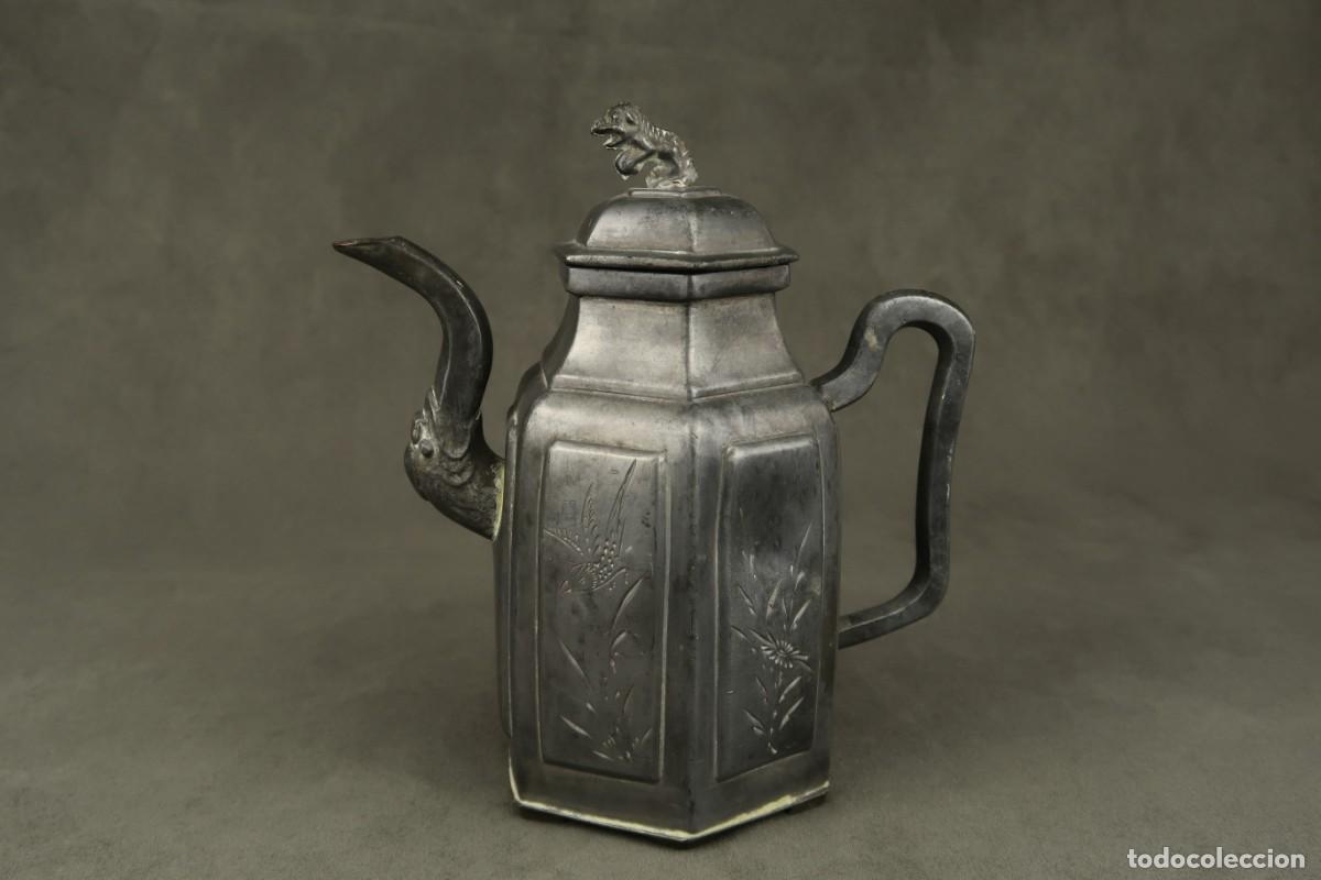 Arte: Antigua Tetera China de Esta&ntilde;o - Foto 2