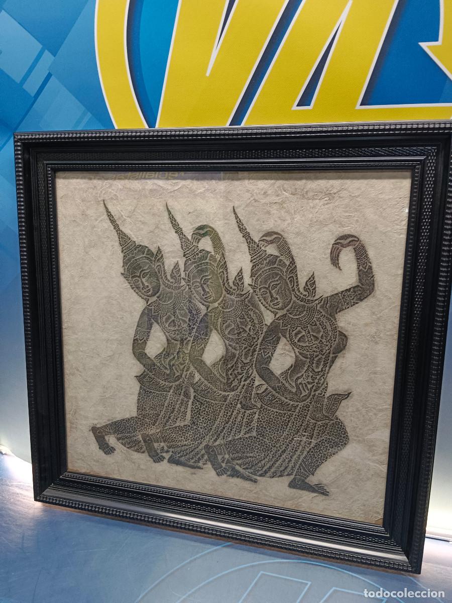 Arte: Cuadro con calco de un templo tailand&eacute;s sobre papel de arroz (Thai temple rubbing).