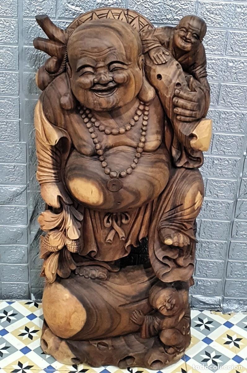 Arte: Escultura de madera de un Buda sonriente - Foto 2