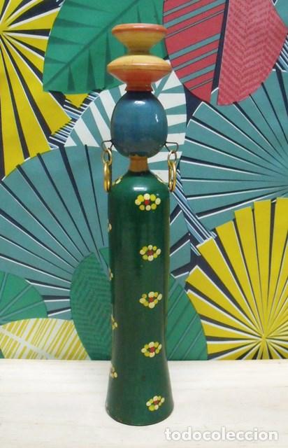 Arte: Mu&ntilde;eca Madera Policromada Pintada a Mano - Egipto - Foto 2